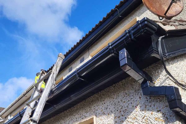 gutter and fascia replacement in Hampshire, West Sussex and Surrey